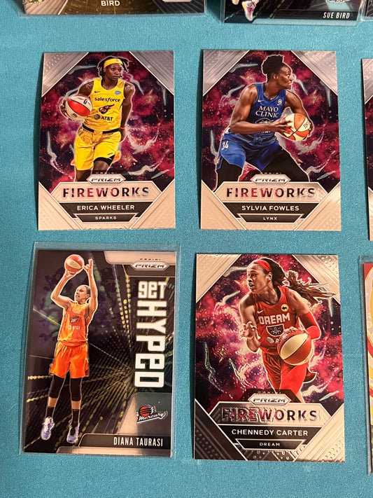 2021-22 Panini Prizm WNBA Parallel Card Lot (16) Inserts