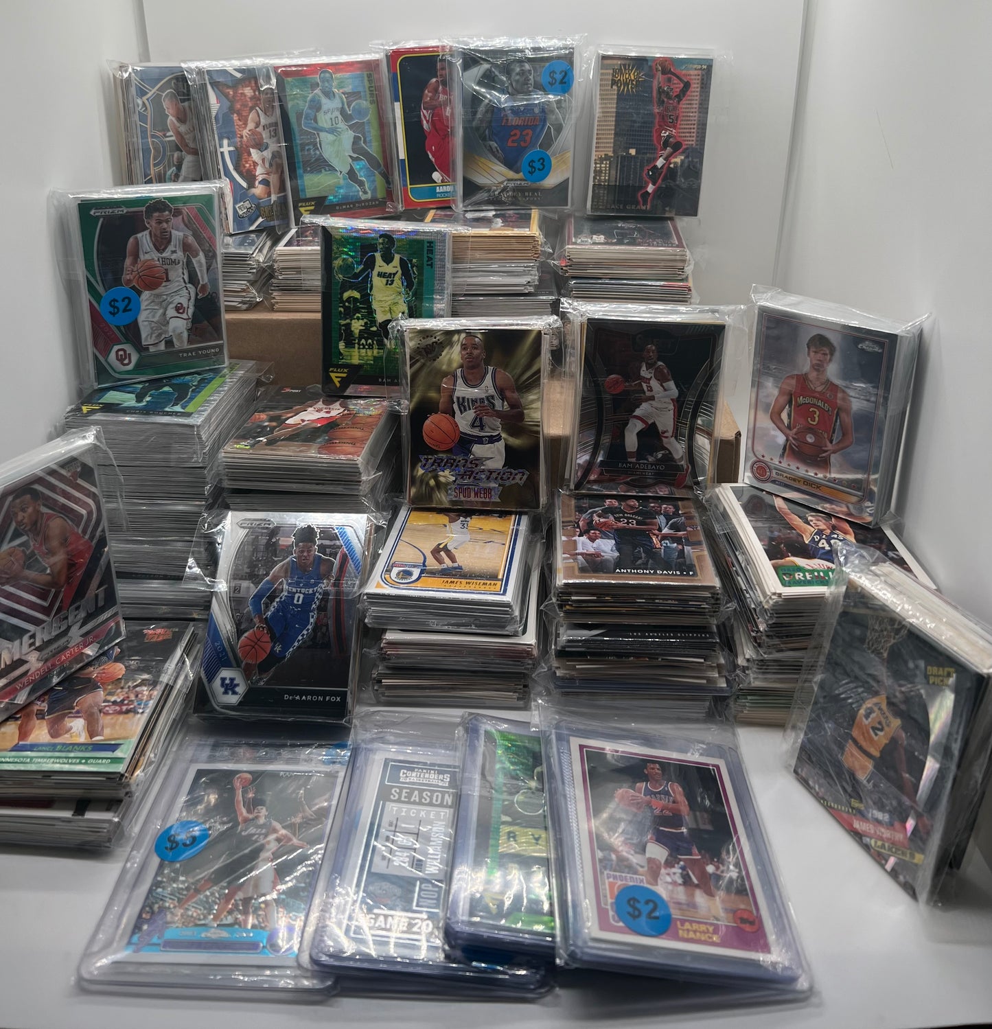 1989-1990's, 2000's, 2010-2020's Vintage to Current NBA Basketball 1600 Plus Card Lot Collection
