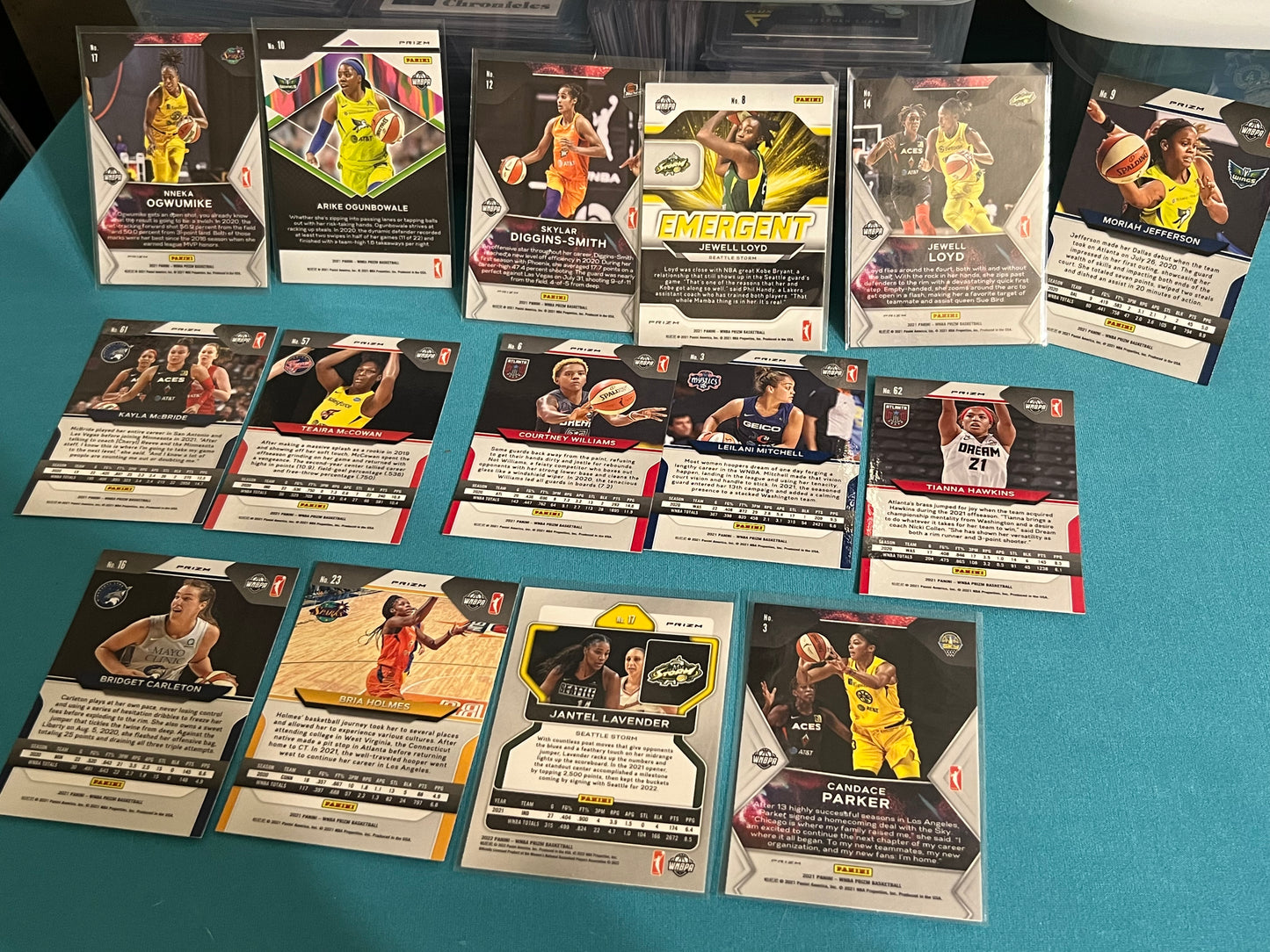 2021-22 Panini Green Prizm WNBA Basketball Card Lot (15)