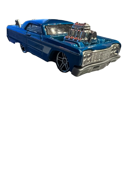 64 Chevy Impala Die-Cast Model (GHD48) 2003 Blue